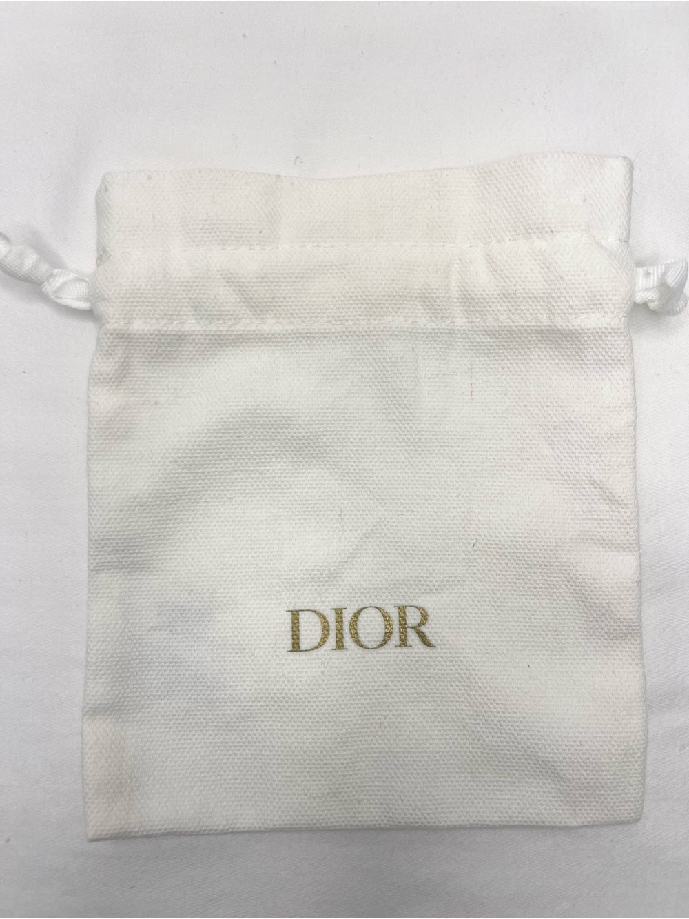 DIOR Beauty White Drawstring Pouch with Gold Logo GWP